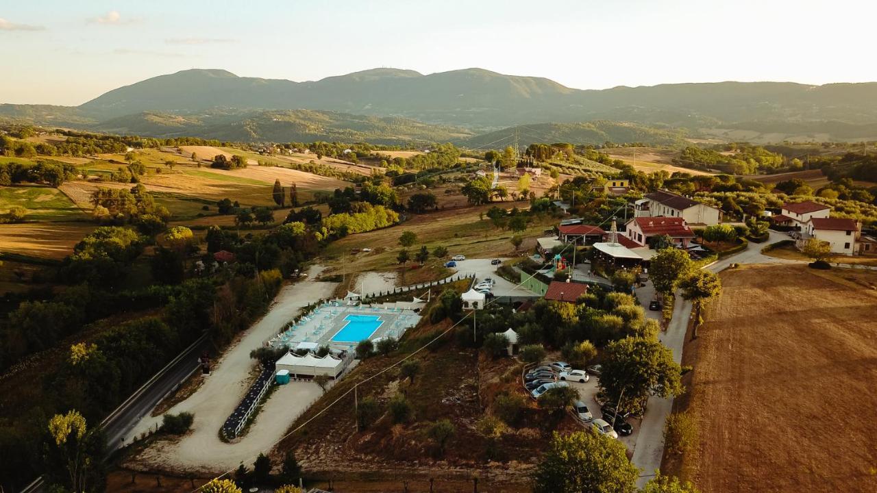 Il Pozzo Country House Collescipoli Dış mekan fotoğraf
